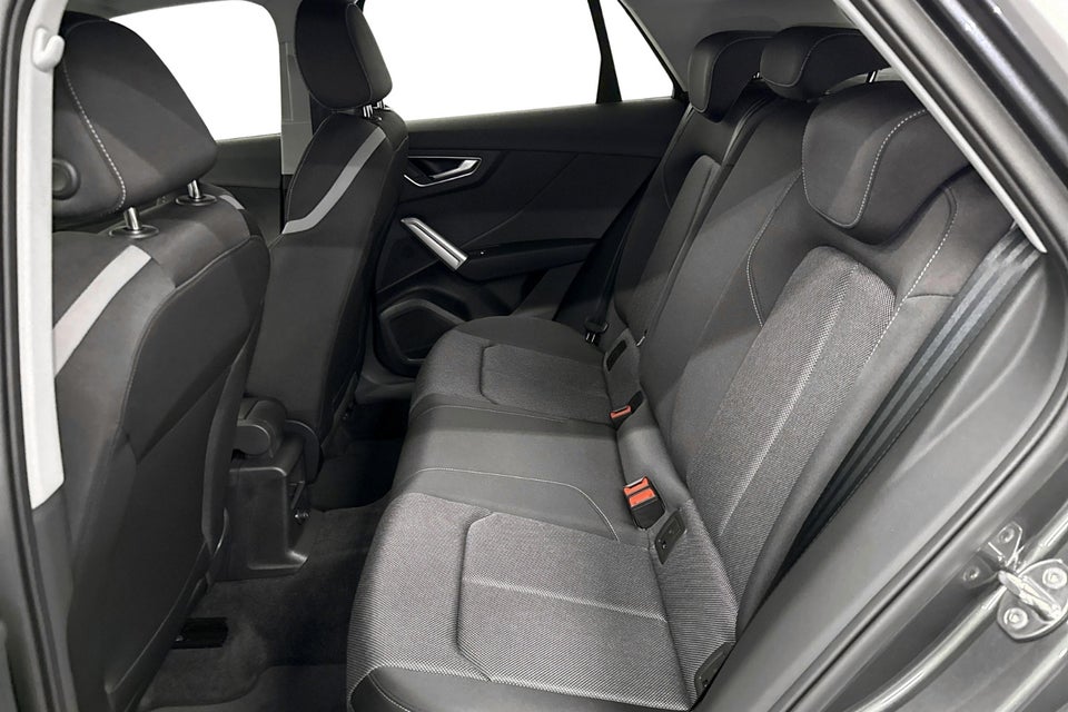 Audi Q2 35 TFSi S-line S-tr. 5d