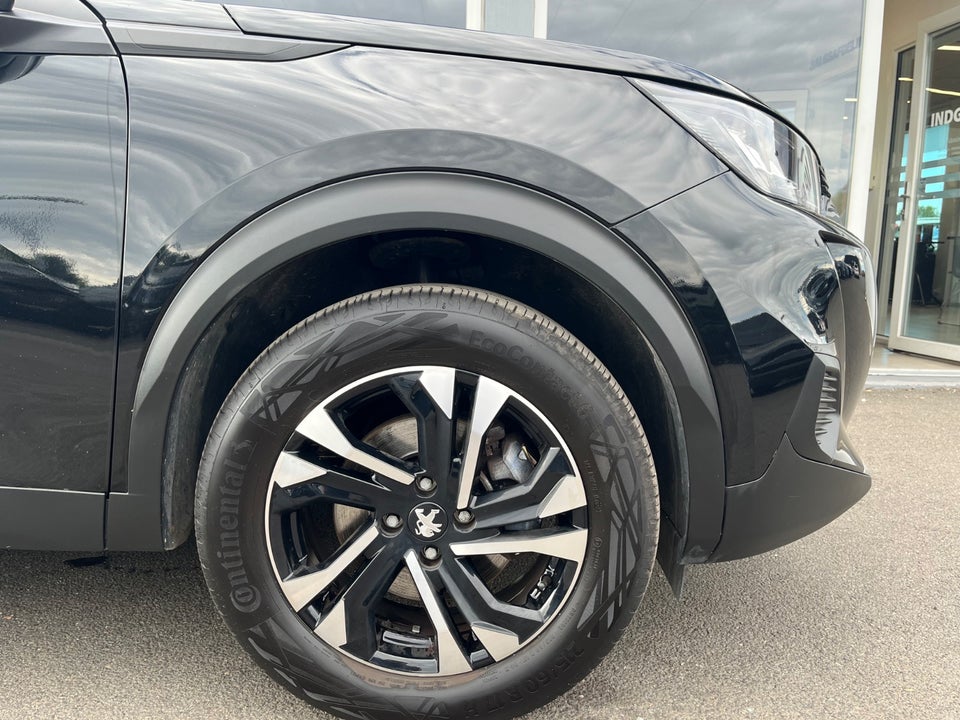 Peugeot 2008 1,5 BlueHDi 130 Allure Pack EAT8 5d