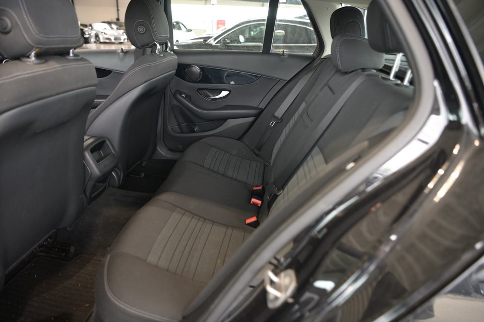 Mercedes C220 d 2,2 Business stc. aut. 5d