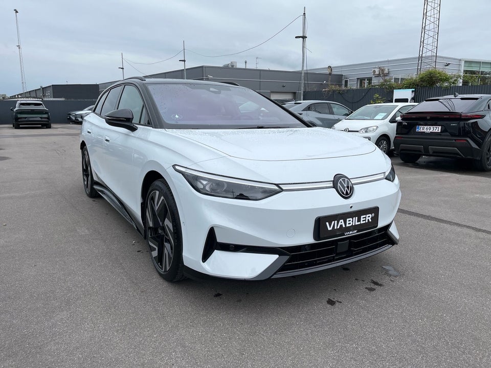 VW ID.7 86 Style S Tourer 5d