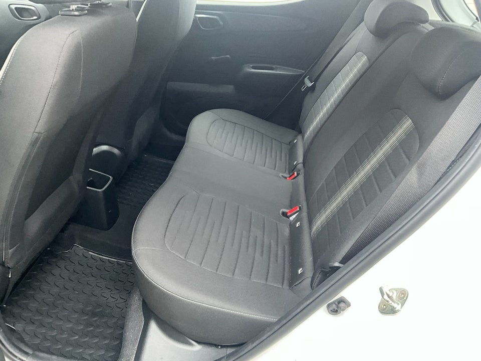 Hyundai i10 1,0 MPi Advanced 5d