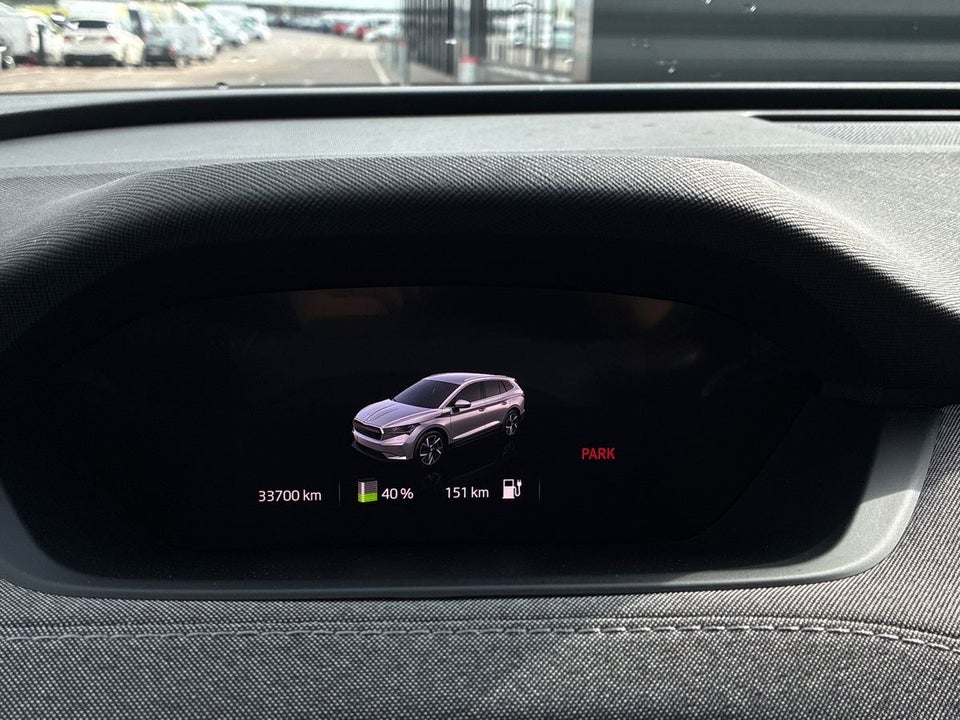Skoda Enyaq 60 iV Loft 5d