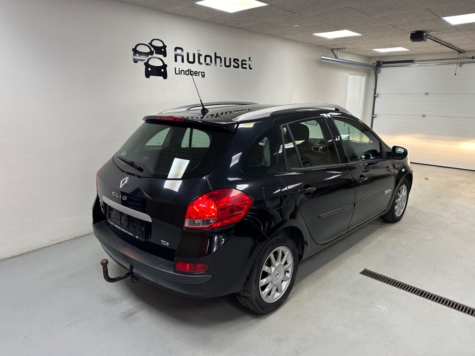 Renault Clio III 1,2 TCe Expression Sport Tourer 5d