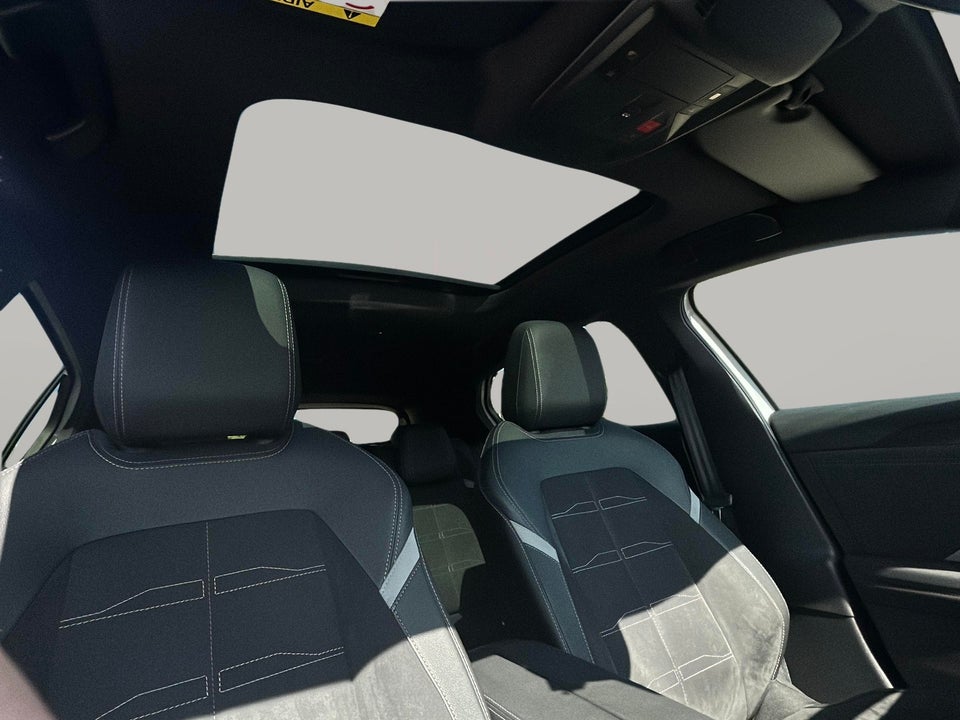 Opel Astra-e 54 Ultimate 5d