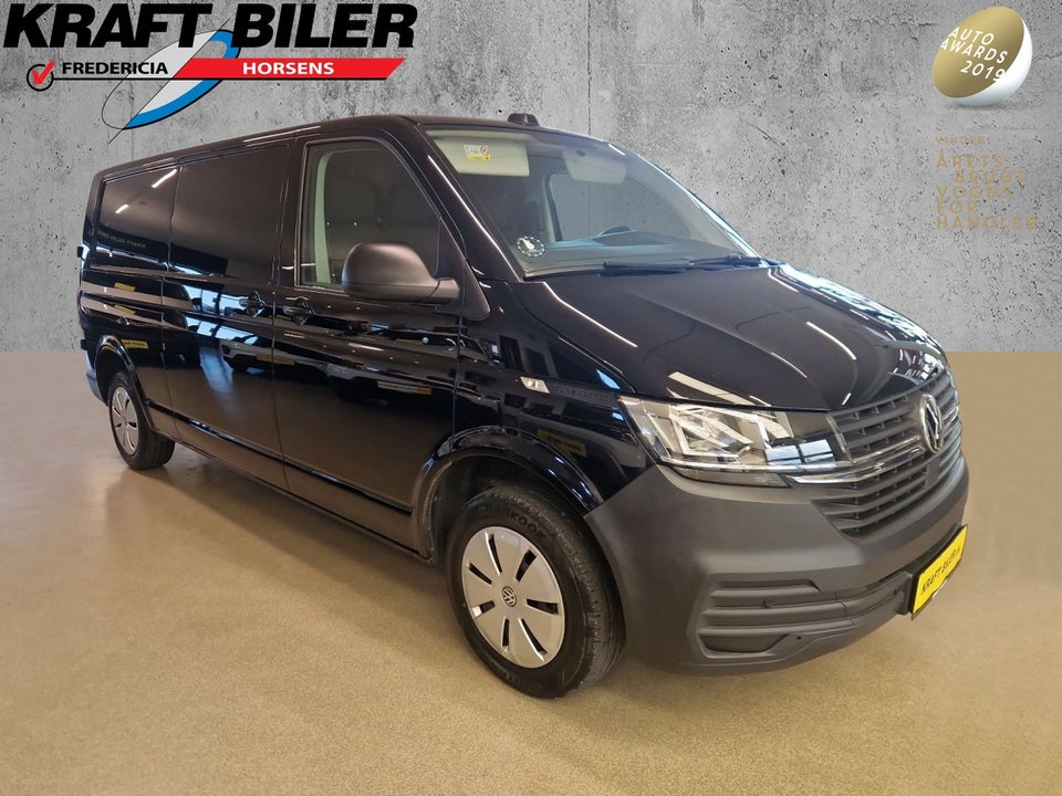 VW Transporter 2,0 TDi 110 Kassevogn lang