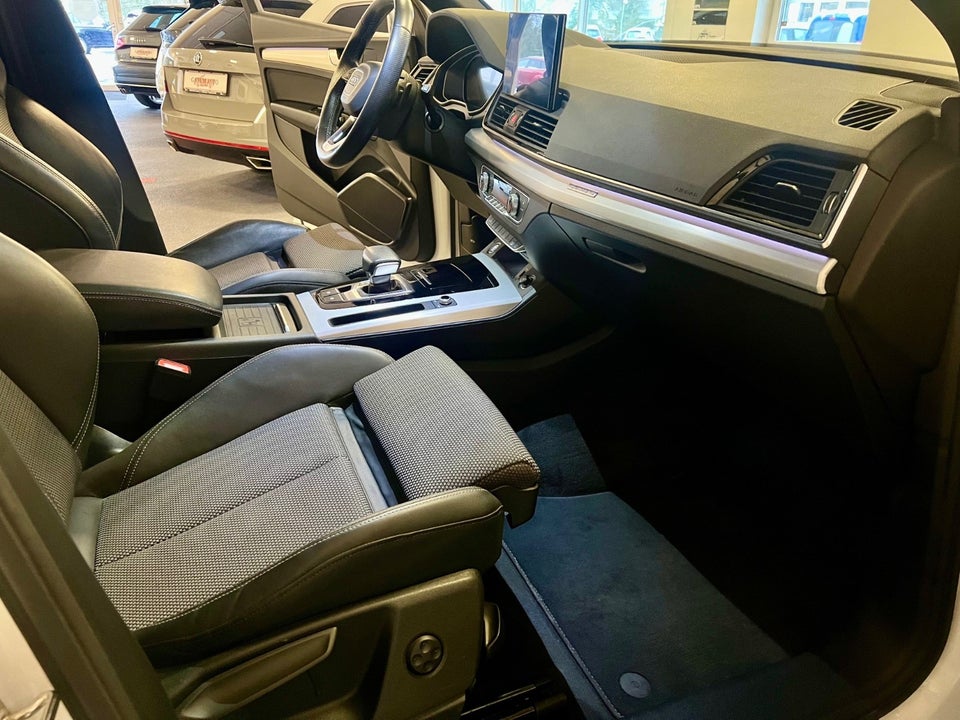 Audi Q5 50 TFSi e S-line quattro S-tr. 5d