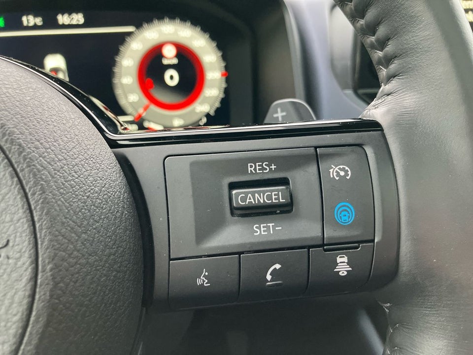 Nissan Qashqai 1,3 mHEV Tekna+ X-tr. 5d