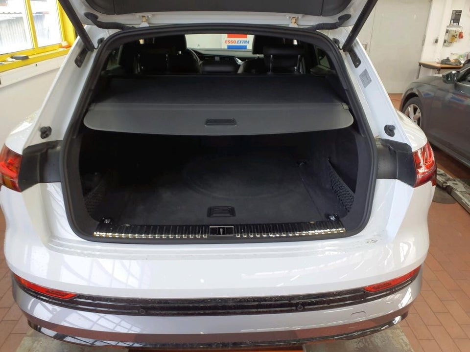Audi e-tron 55 Advanced quattro 5d