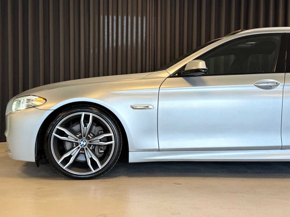 BMW 530d 3,0 Touring M-Sport aut. 5d