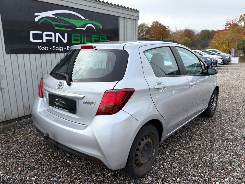 Toyota Yaris 1,0 VVT-i T2 5d