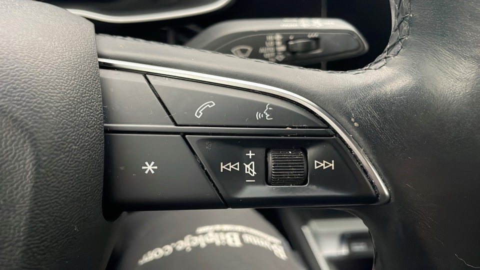 Audi Q3 45 TFSi e S-line plus S-tr. 5d