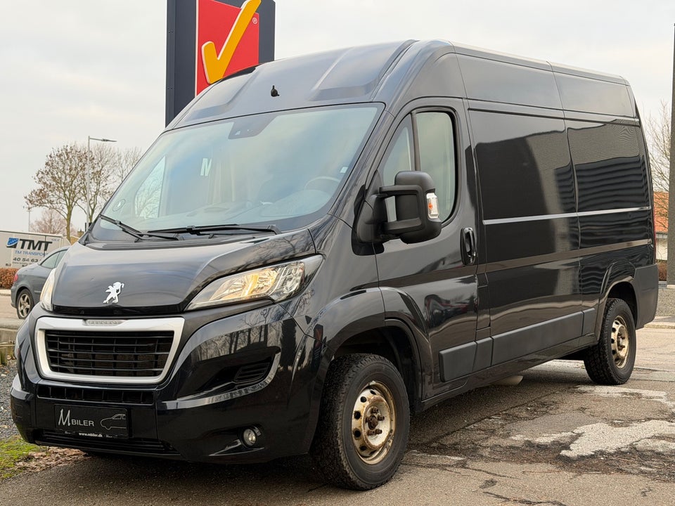 Peugeot Boxer 335 2,0 BlueHDi 163 L2H2 Ultimate