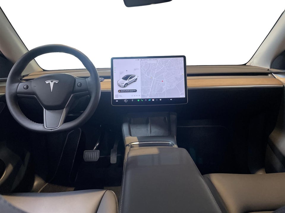 Tesla Model Y RWD 5d