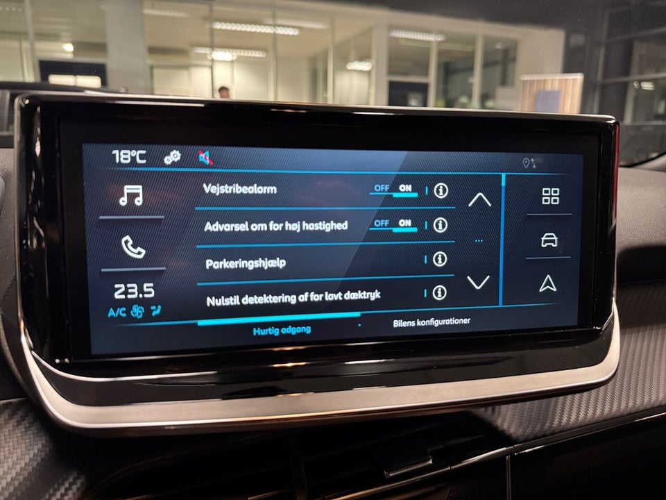 Peugeot e-2008 54 Style 5d