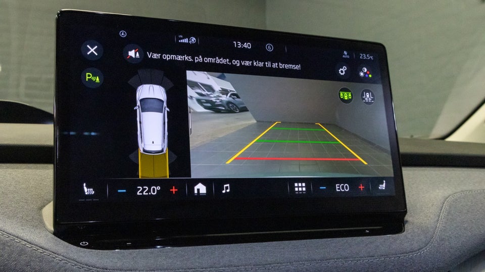 Skoda Enyaq 80x iV Loft 5d