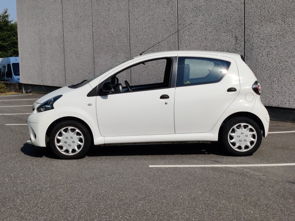 Toyota Aygo 1,0 VVT-i T2 Air 5d