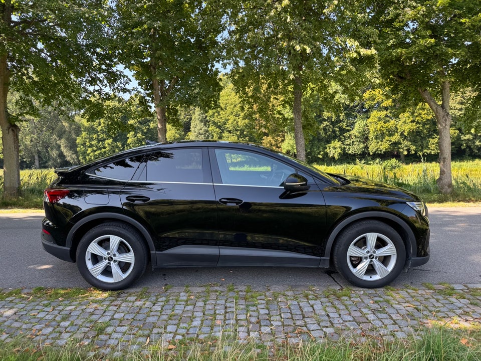 Audi Q4 e-tron 35 Sportback 5d