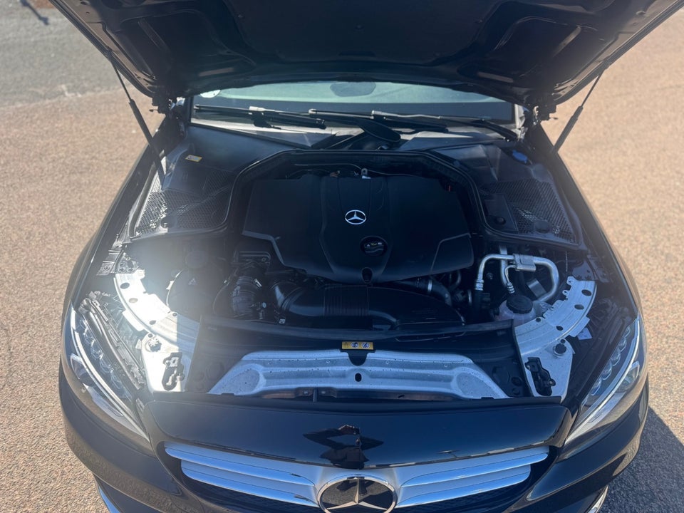 Mercedes C250 d 2,2 AMG Line stc. aut. 5d