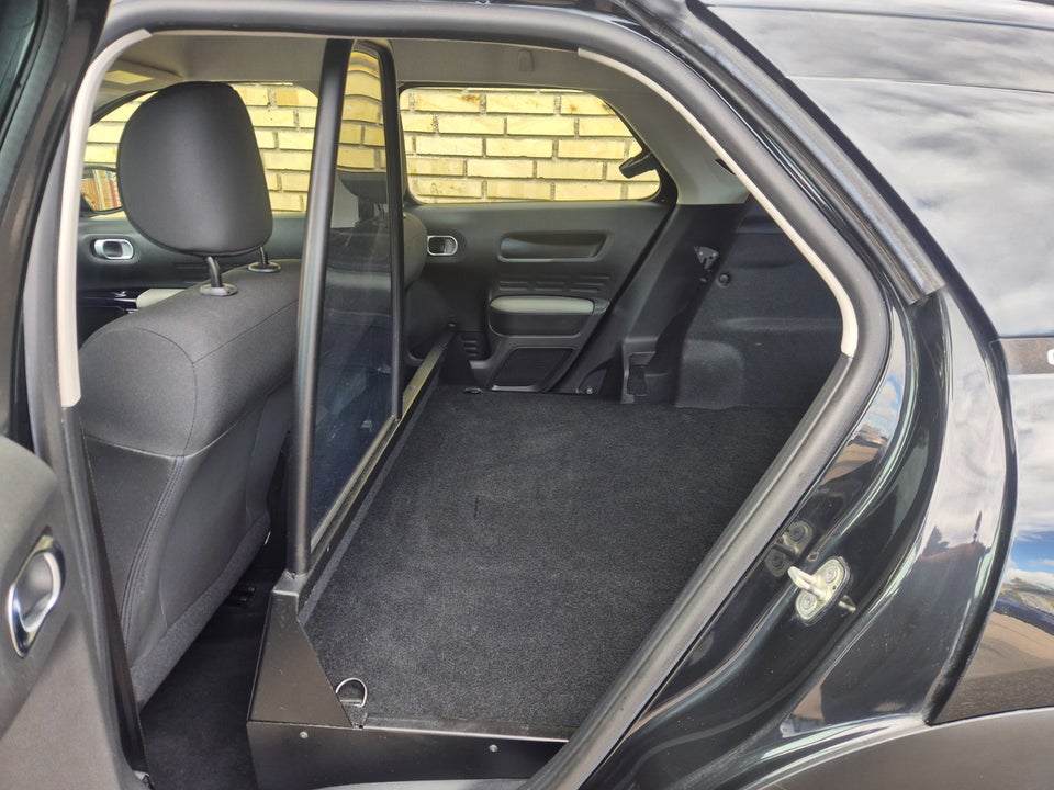 Citroën C4 Cactus 1,2 PureTech 110 Iconic Van 5d