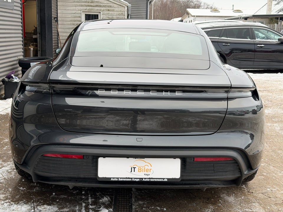 Porsche Taycan 4S Performance+ 4d