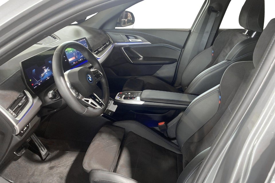 BMW iX2 eDrive20 M-Sport 5d