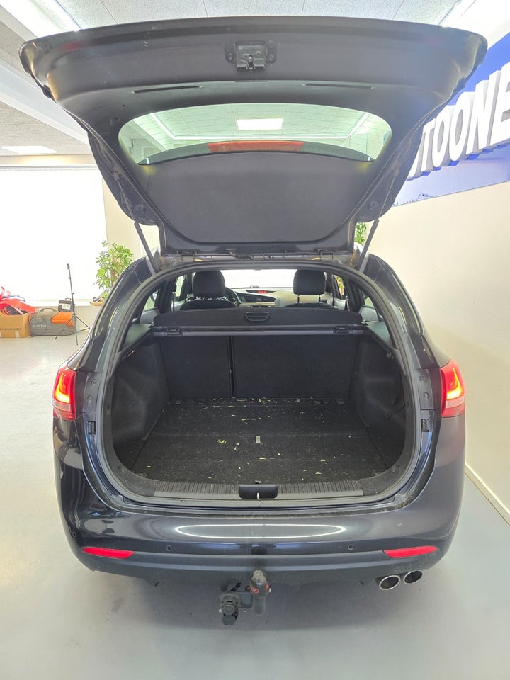 Kia Ceed 1,6 CRDi 136 GT-Line SW DCT 5d