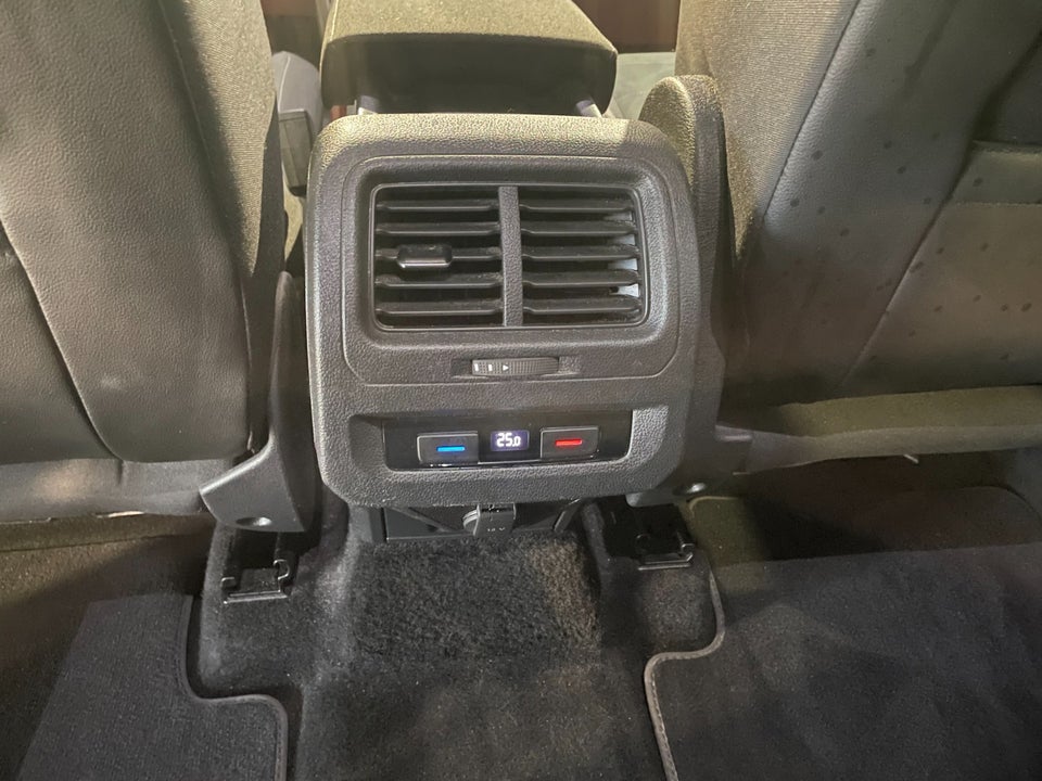 VW Touran 1,5 TSi 150 Highline DSG 7prs 5d