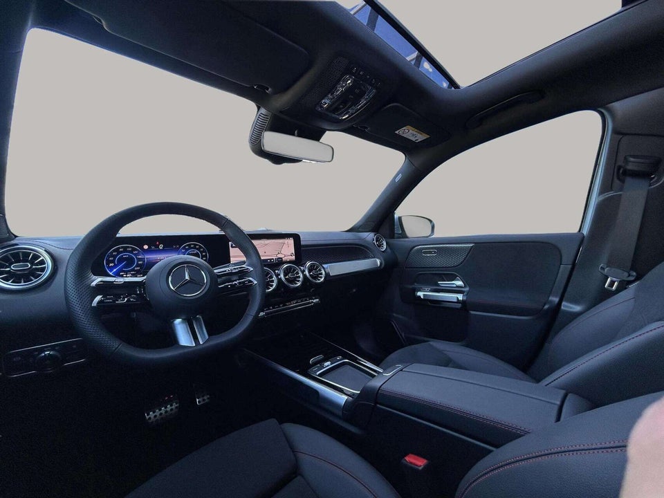 Mercedes EQB250+ AMG Advance 5d