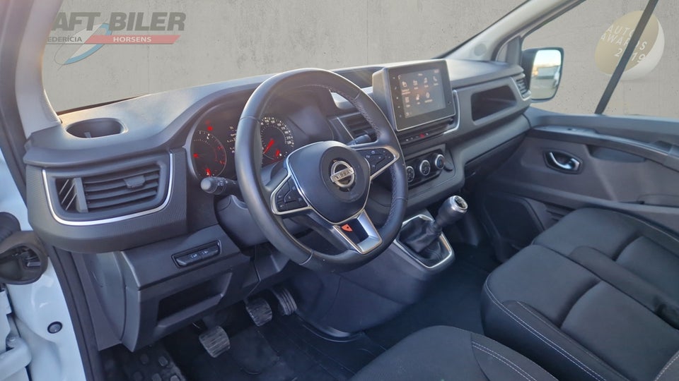 Nissan Primastar 2,0 dCi 170 L2H1 N-Connecta Van