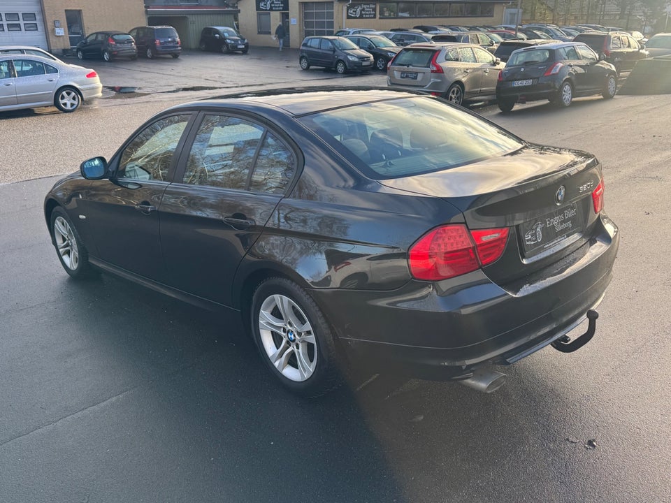 BMW 320d 2,0  4d