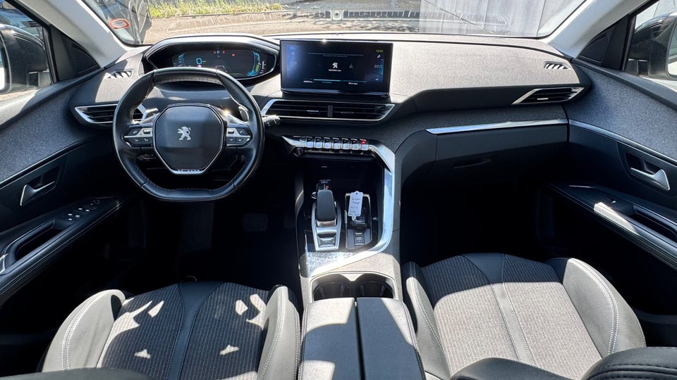 Peugeot 3008 1,6 Hybrid Allure Pack EAT8 5d