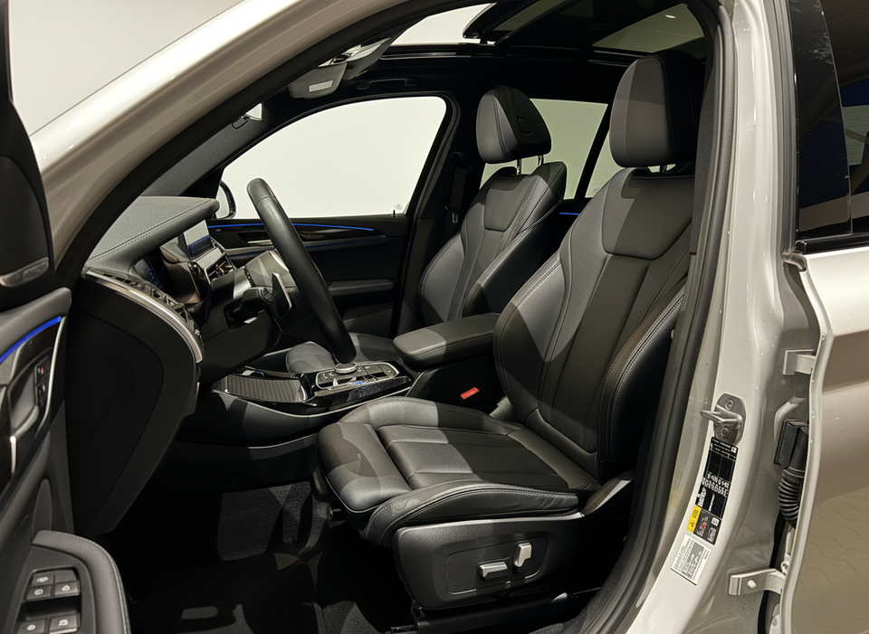 BMW iX3 Inspiring 5d