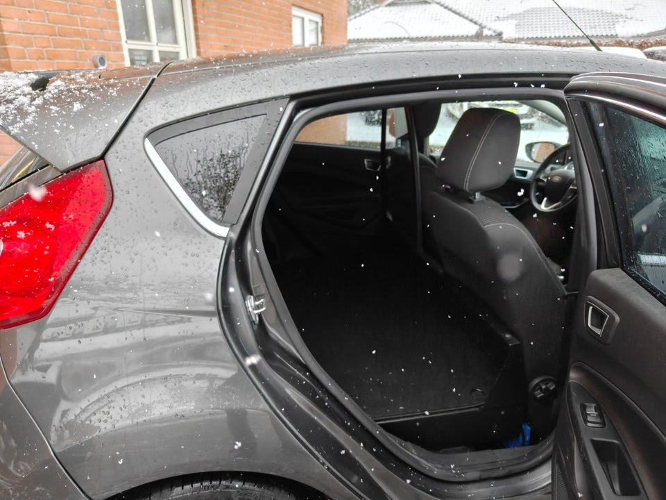 Ford Fiesta 1,0 SCTi 125 Titanium Van 5d