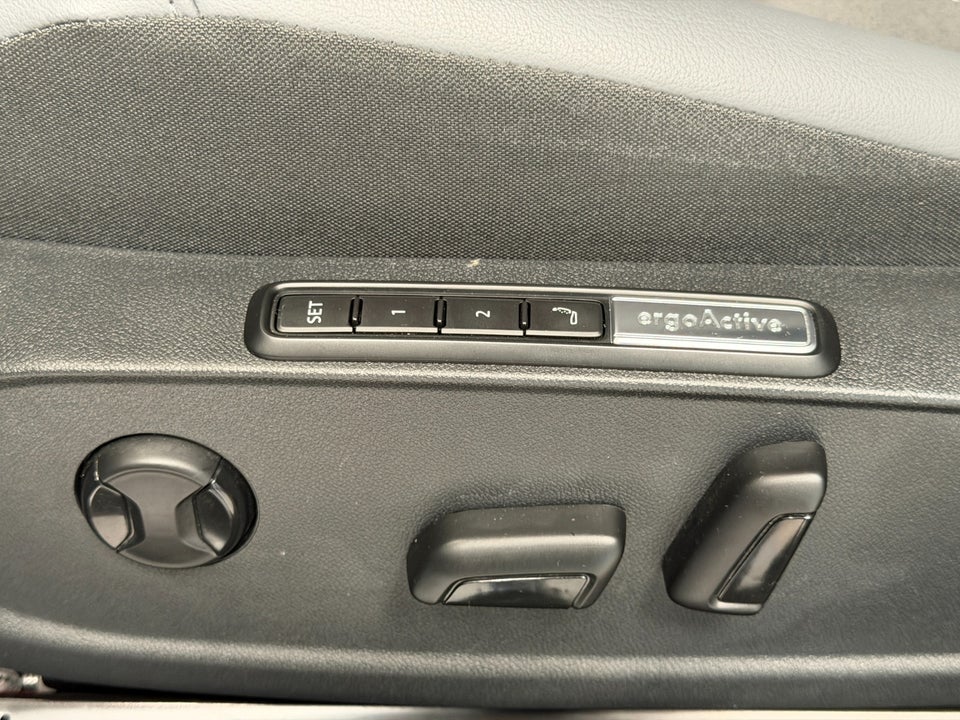 VW ID.4 77 Pro 5d
