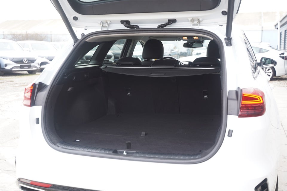 Kia Ceed 1,6 PHEV Upgrade SW DCT 5d