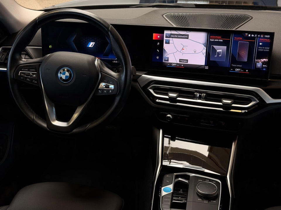 BMW i4 eDrive35 Charged 5d