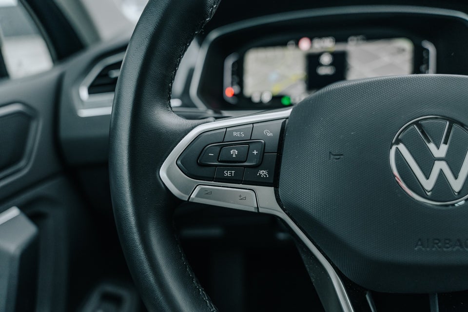 VW Tiguan 1,4 eHybrid Elegance DSG 5d