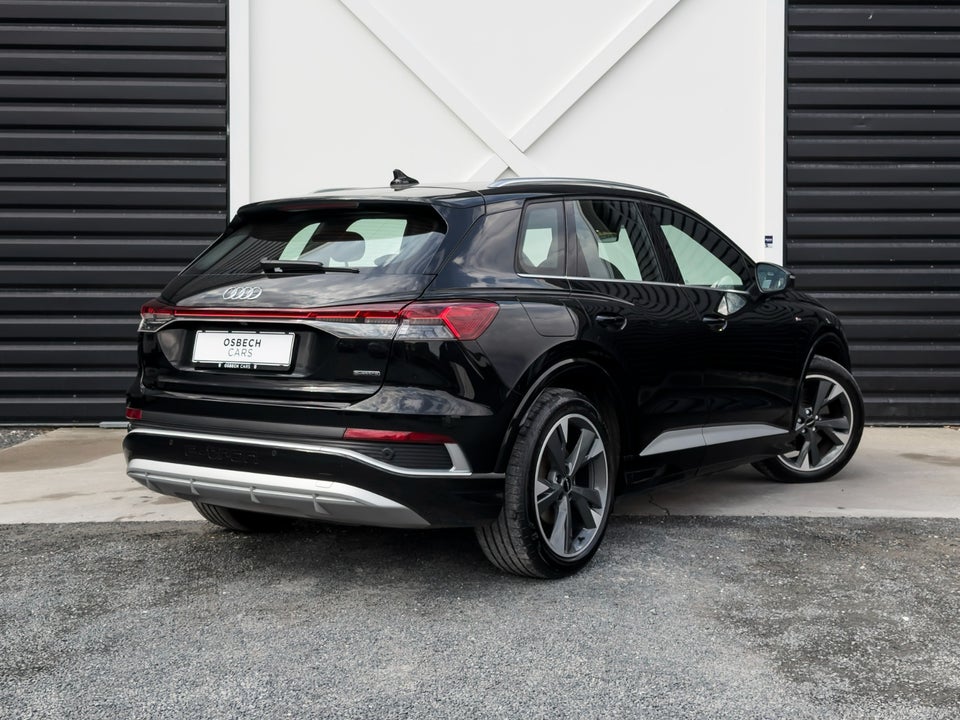 Audi Q4 e-tron 45 Attitude S-line quattro 5d