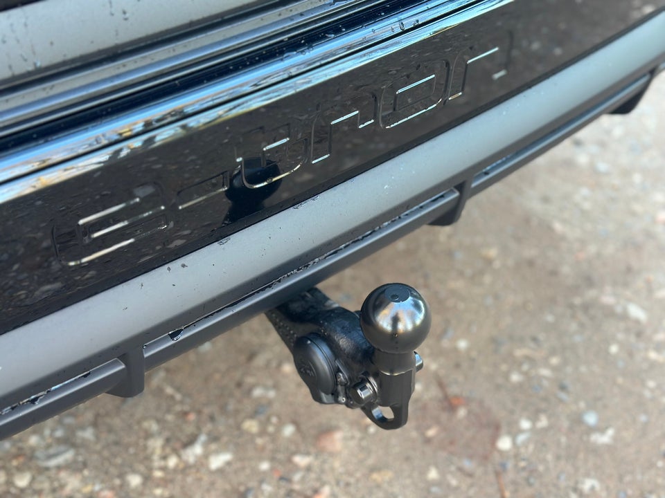 Audi Q4 e-tron 55 S-line quattro 5d