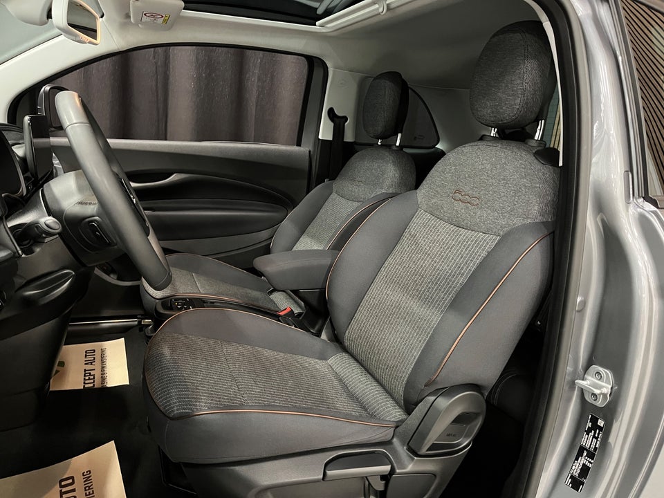 Fiat 500e 42 Icon 3d