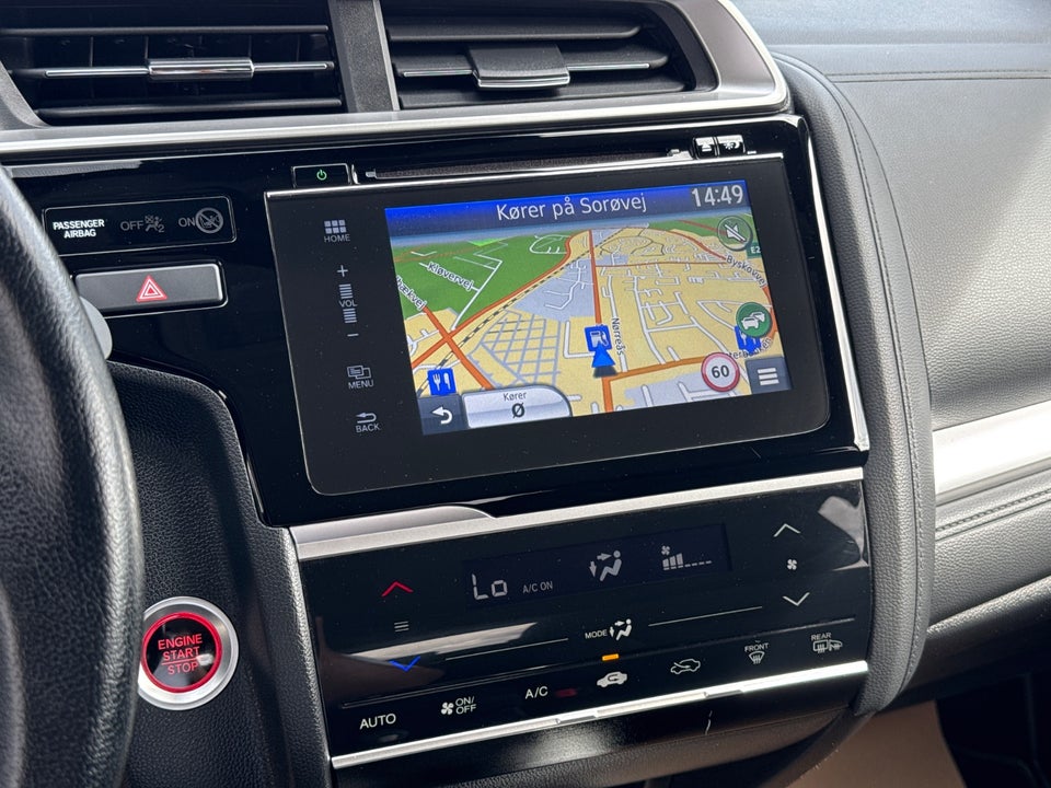 Honda Jazz 1,3 i-VTEC Elegance CVT 5d