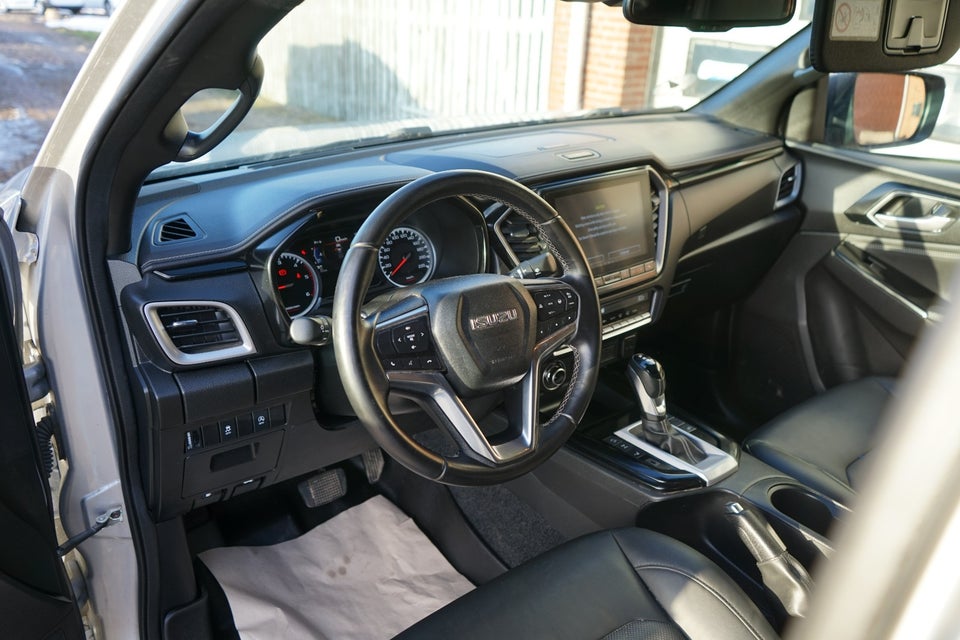 Isuzu D-Max 1,9 TD 163 Crew Cab Exclusive aut. 4d