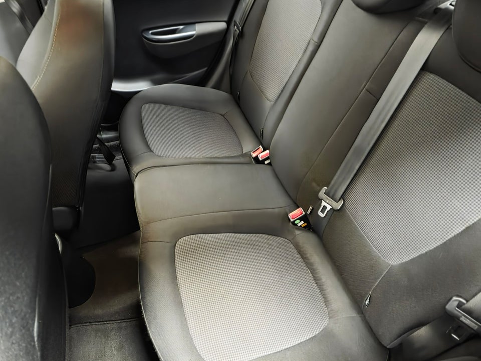 Hyundai i20 1,25 Classic XTR+ 5d