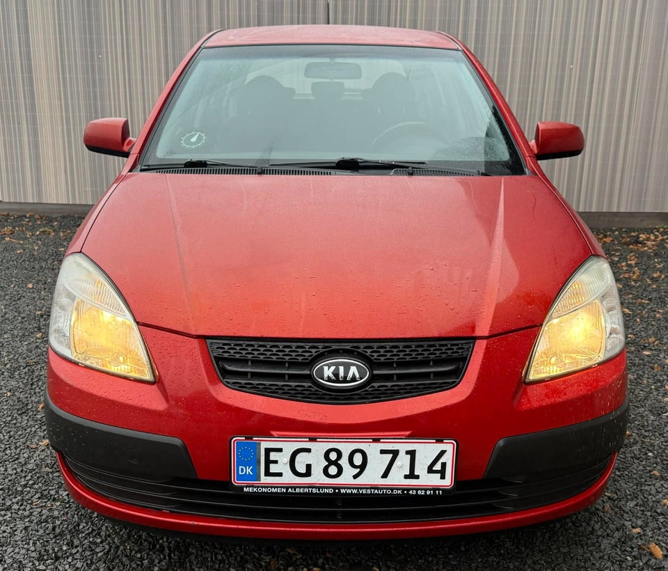 Kia Rio 1,4 EX 5d