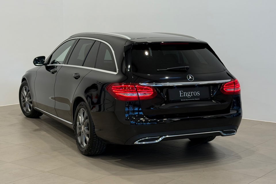 Mercedes C220 d 2,2 Avantgarde stc. aut. 5d