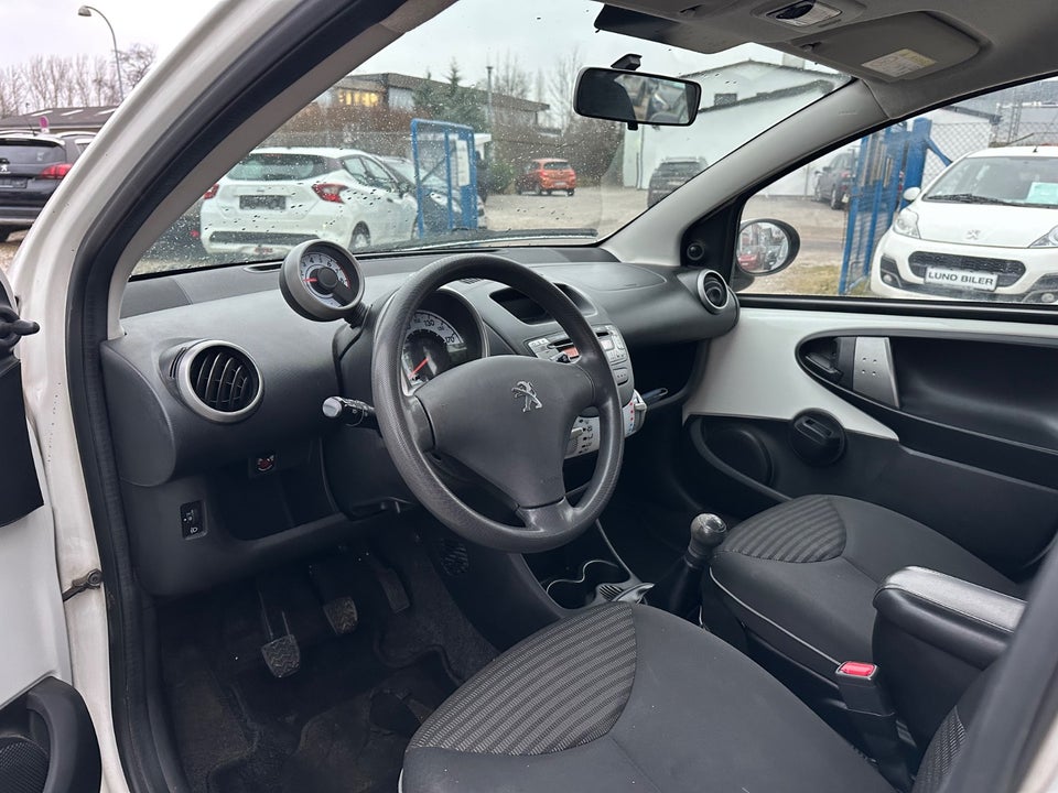 Peugeot 107 1,0 Active 5d