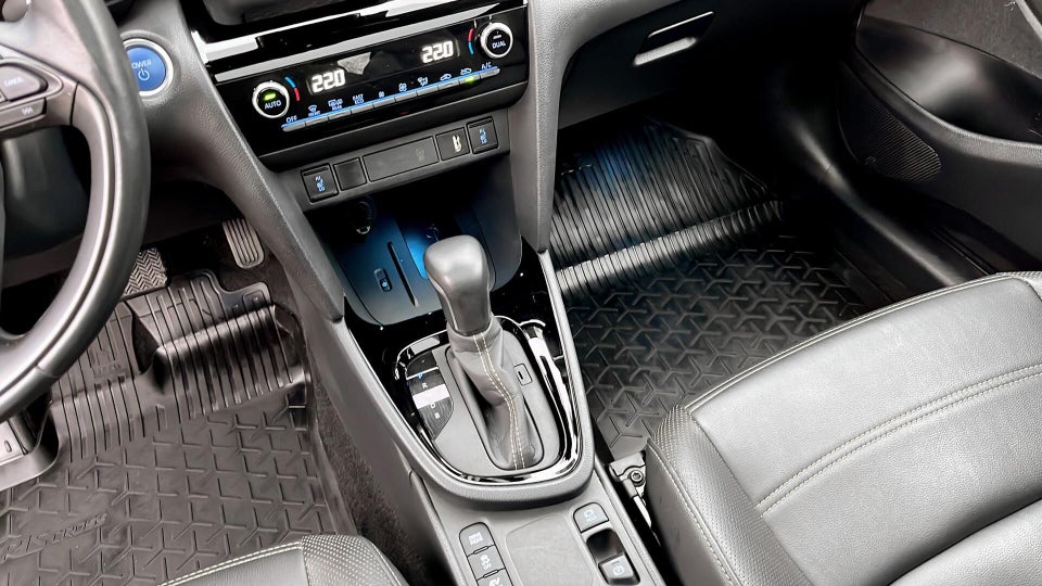 Toyota Yaris Cross 1,5 Hybrid Premier Edition e-CVT 5d