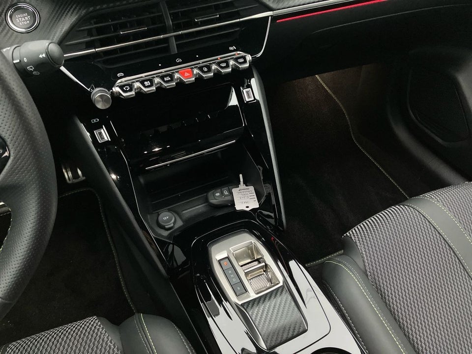 Peugeot e-208 54 GT 5d