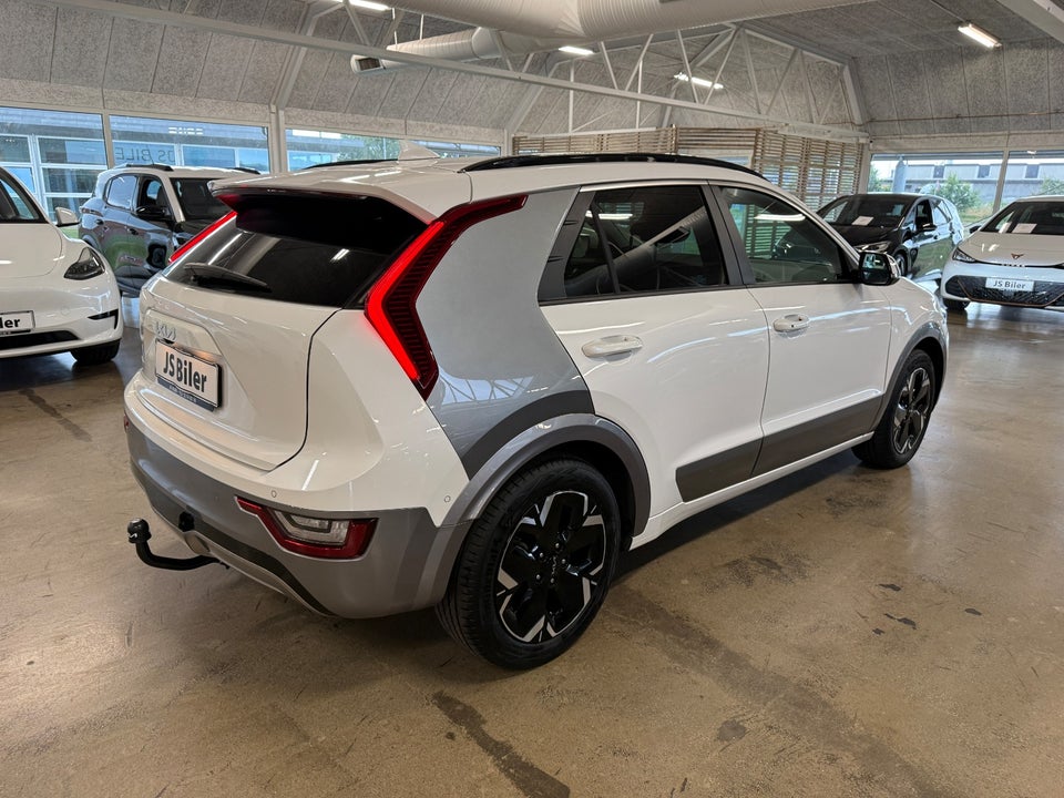 Kia Niro 64 EV Upgrade 5d