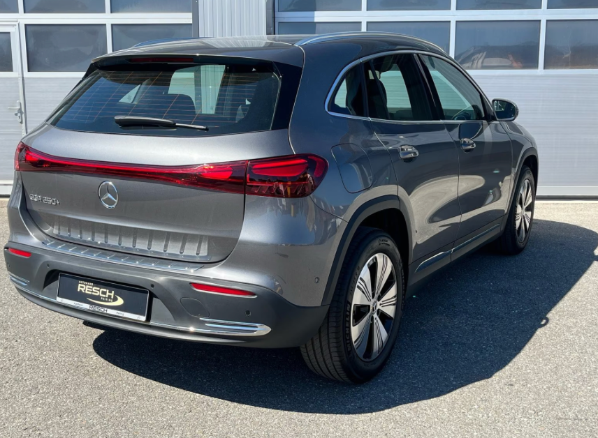 Mercedes EQA250+ Progressive Advance 5d